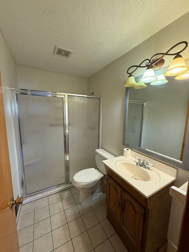 Building Photo - Great home in PRP!