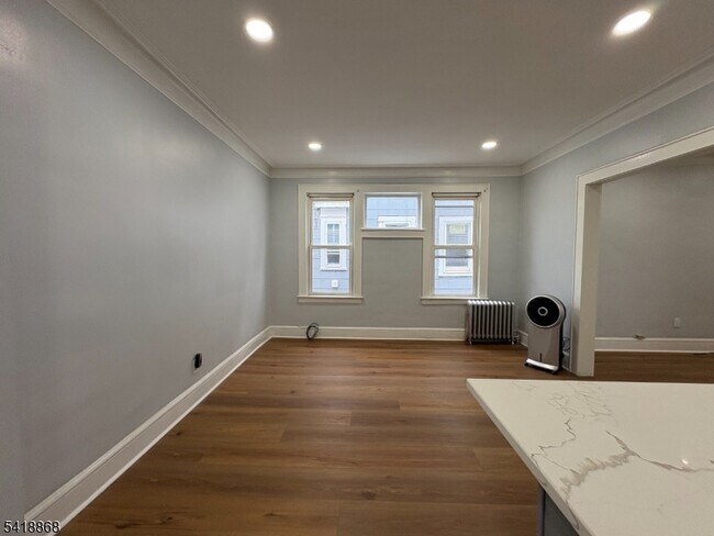 Building Photo - 16 Jacoby St