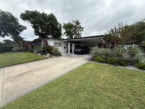 Building Photo - 402 Doolittle St