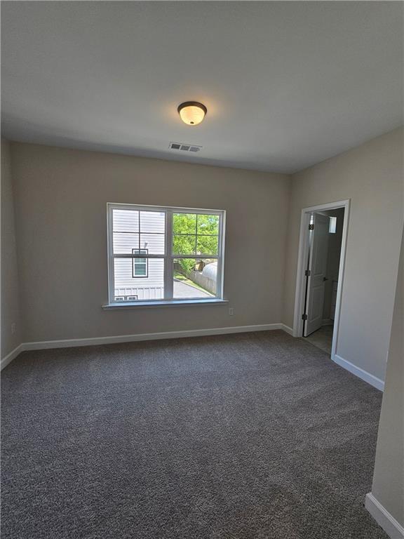 Building Photo - 2589 Ocean Dr NW