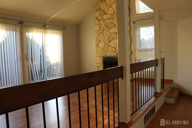 Building Photo - 224 Westgate Dr