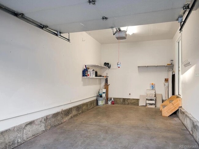 Building Photo - 7236 E 38th Ave