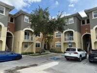Building Photo - 10870 NW 88th Terrace