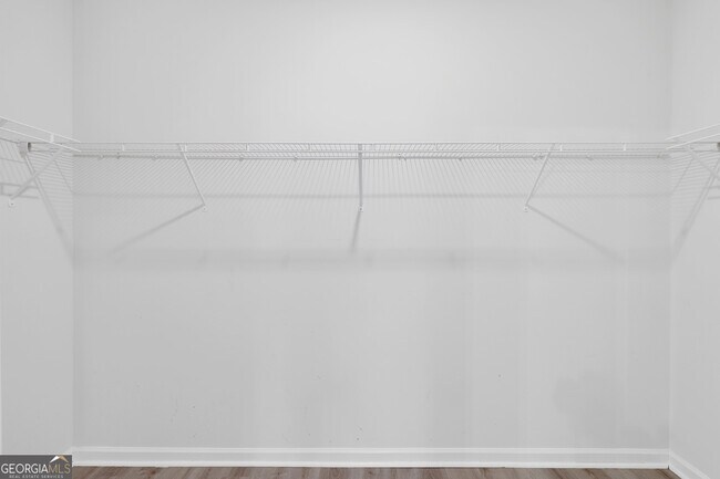 Building Photo - 120 Greenbriar Dr