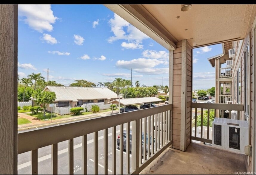 Building Photo - 91-1213 Kaneana St