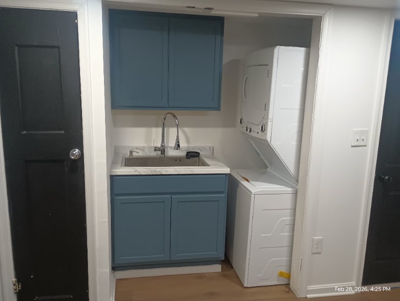 Building Photo - 917 Reverdy Rd