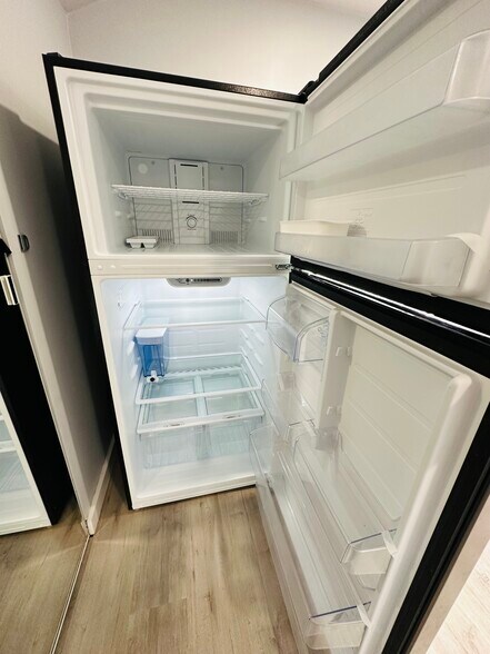 Building Photo - 2707 Cridge St