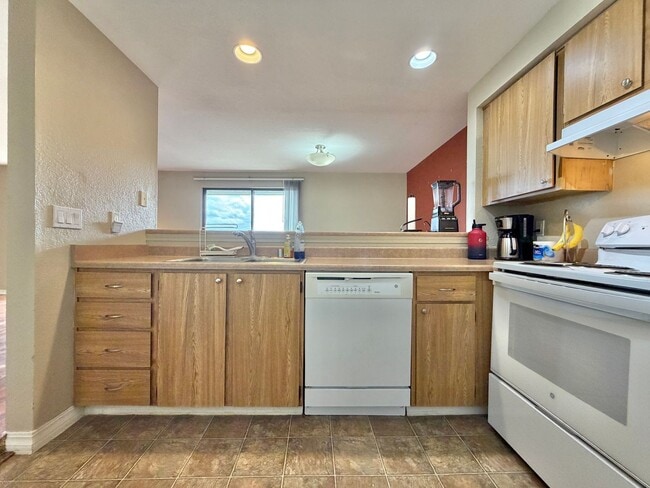 Building Photo - 1710 W Sunn Fjord Ln