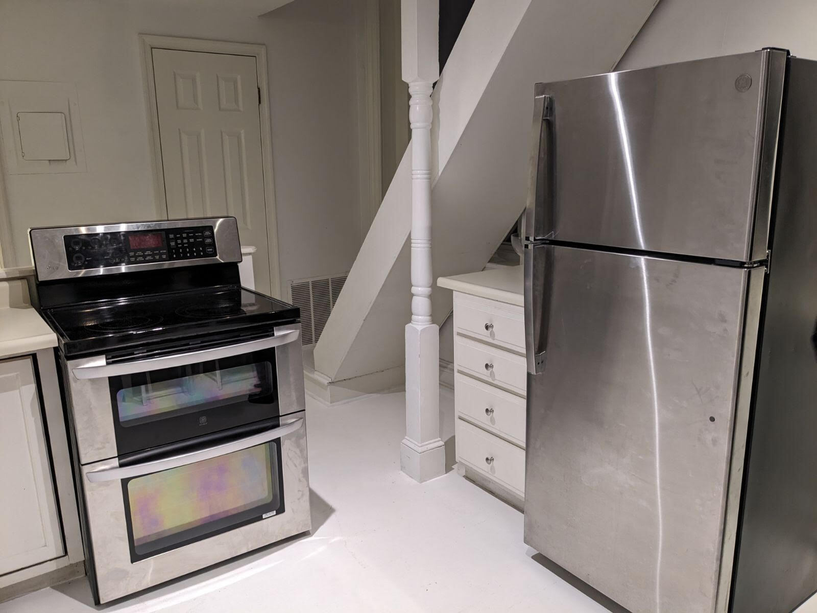 Smart cooking space - 1901 E Lombard St
