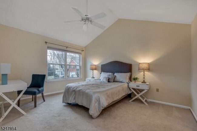 Building Photo - 118 Constitution Way