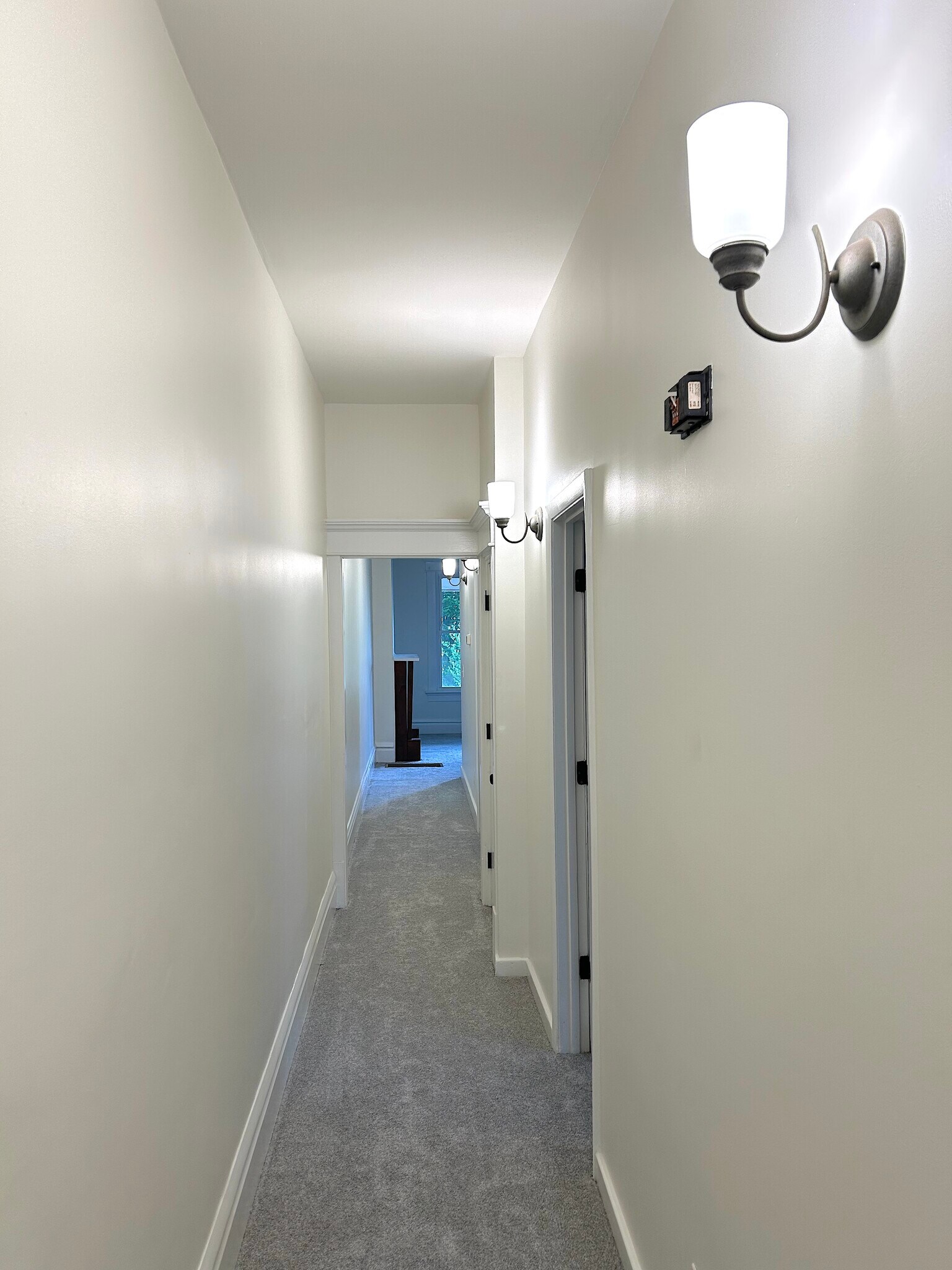 Building Photo - 437 Stoddart Ave