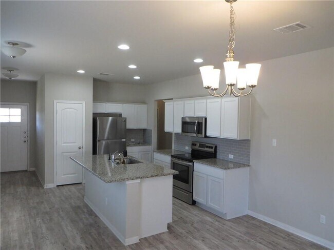 Building Photo - 1200 Ferryman Dr