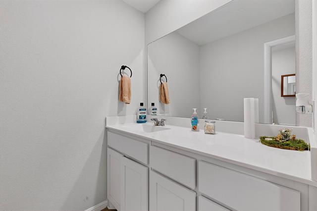 Building Photo - 612 Mount Vis Ln