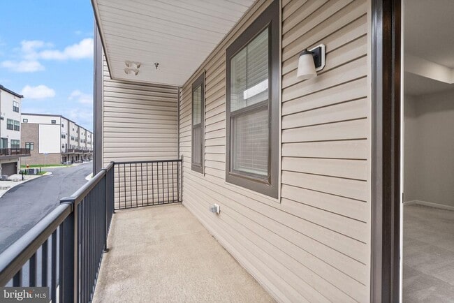 Building Photo - 43361 Radford Divide Ter