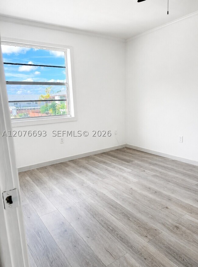 Building Photo - 15401 SW 81st Cir Ln