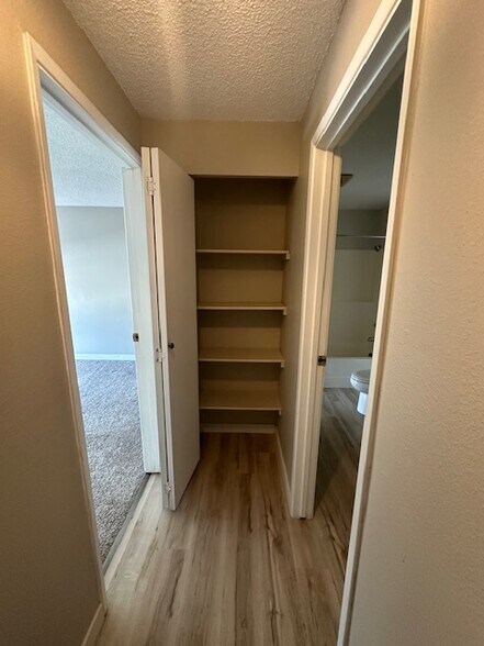 Linen Closet - 14324 126th Ave NE