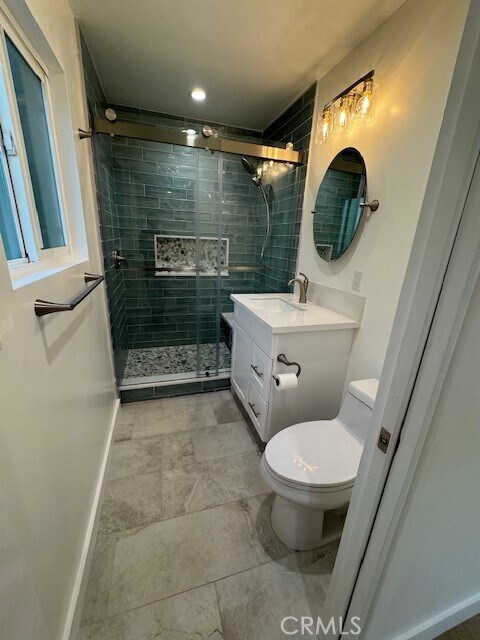 Building Photo - 10839 Fellows Ave