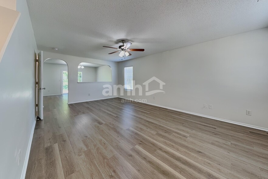 Building Photo - 3109 Skybrook Ln