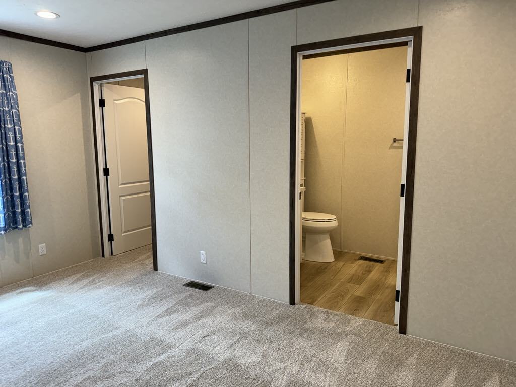 Building Photo - 48579 Leafdale Ct