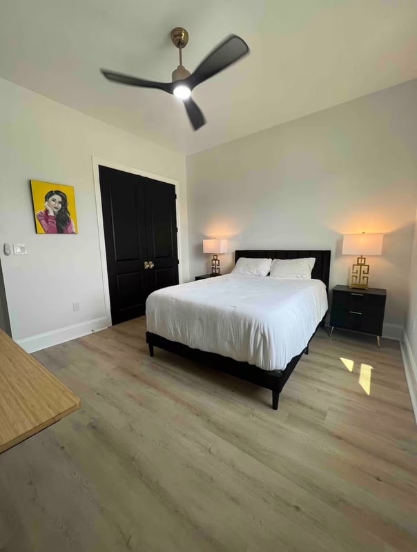 Building Photo - 8413 Benjamin St