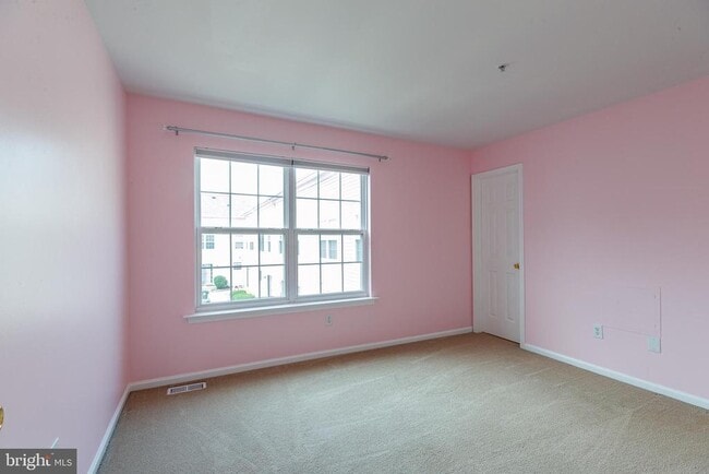 Building Photo - 837 Purple Martin Ct