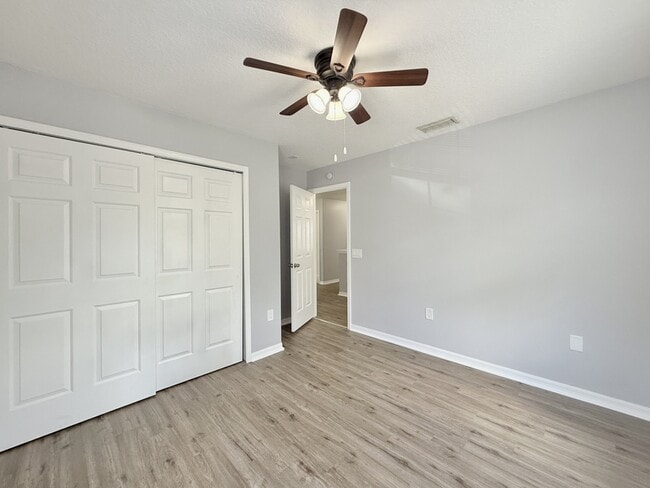 Building Photo - 10325 Boyette Creek Blvd