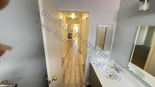 Building Photo - Just listed in Victorville!!!