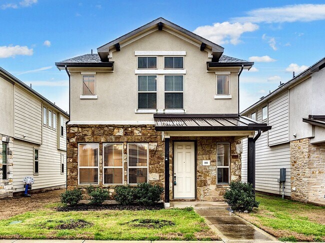 Primary Photo - Warm & Welcoming 3/BR 2.5 Home in Dripping...