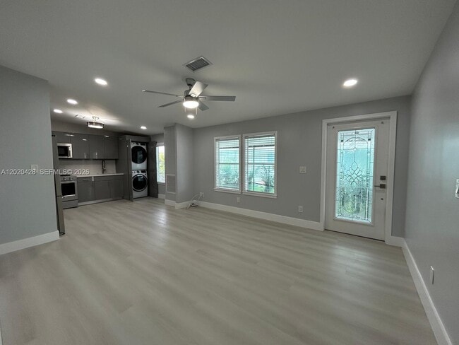 Building Photo - 740 NW 219th Ave