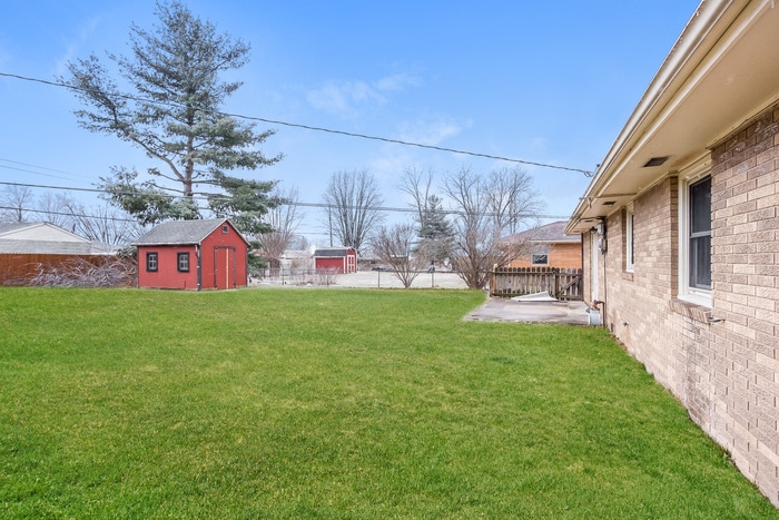 Building Photo - 709 Ernie Lu Ave