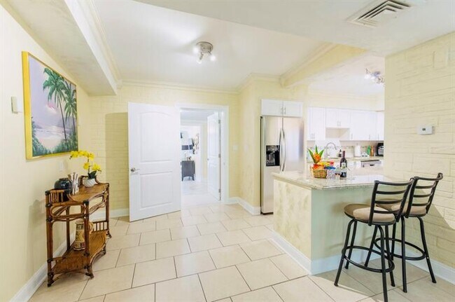 Building Photo - 279 Hach Ln