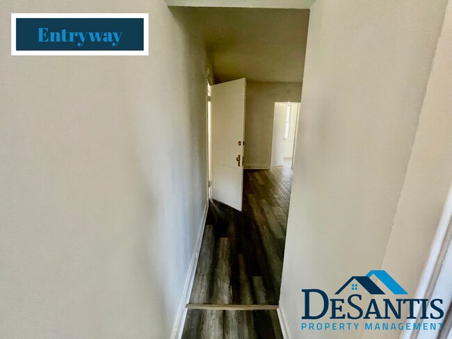 Building Photo - 1 Bed 1 Bath- Pittsburgh PA