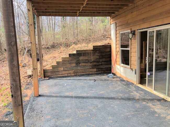 Building Photo - 4067 Fincher Dr