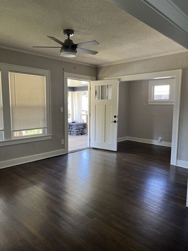 Building Photo - 4125 Olive St