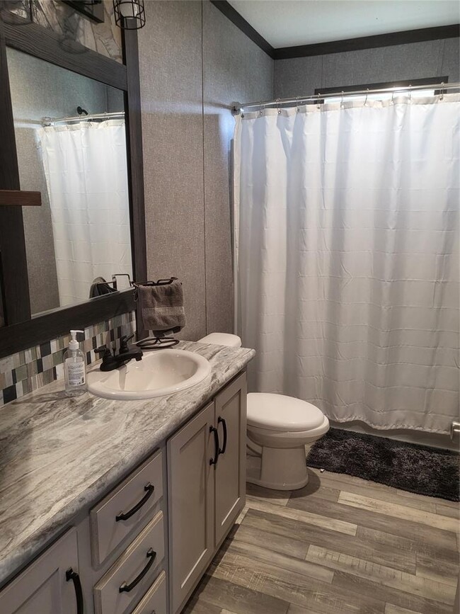 Building Photo - 192 Lazy River Ln