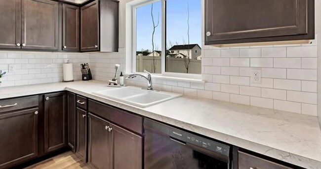 Building Photo - Beautiful Home for Rent in Desirable North Meridian!