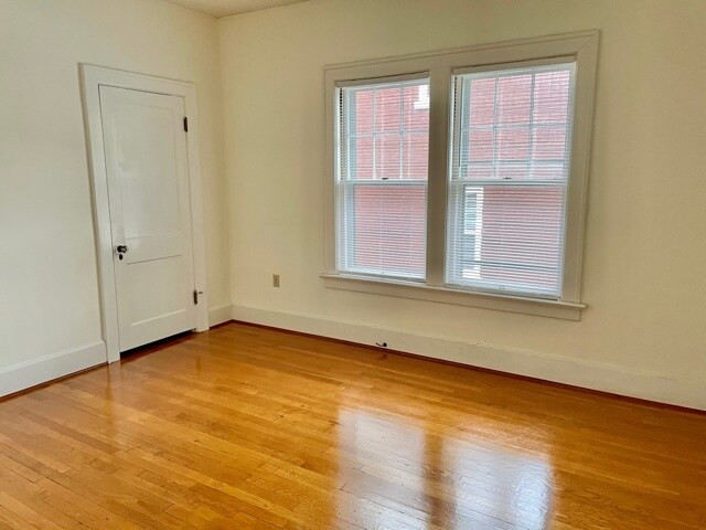 Front Bedroom - 1326 Fontaine Rd