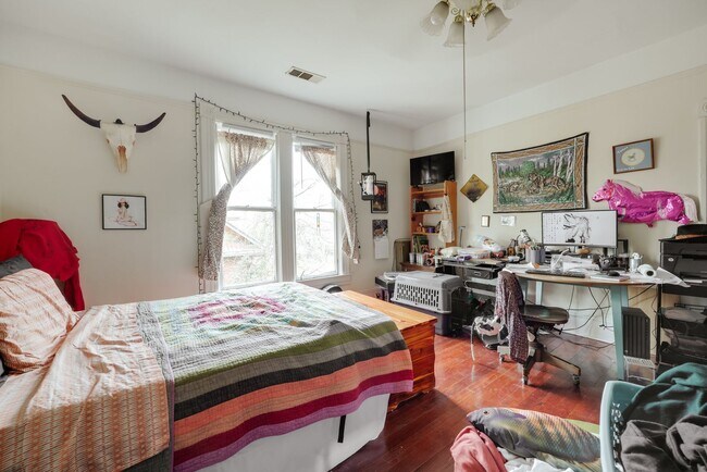 Building Photo - 295 Oglethorpe Ave