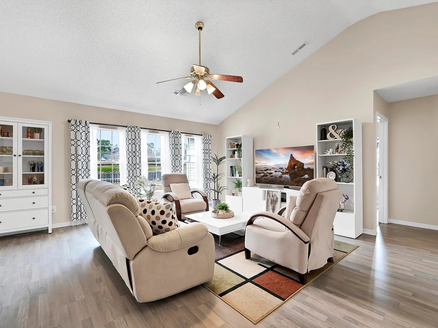 Building Photo - 5281 Copley Cir