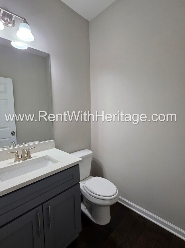 Building Photo - Stunning New 4bd/ 2.5ba / Immaculate / Attention to Detail/ Great Location