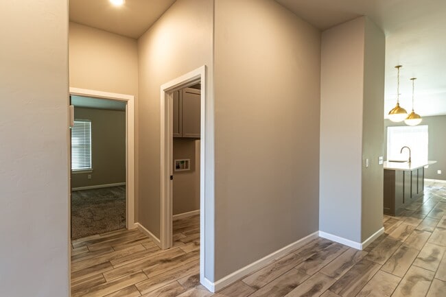 Building Photo - 12217 Brinley Reign Dr