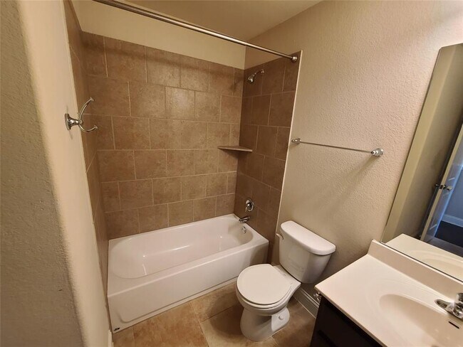 Building Photo - 708 Williams Way
