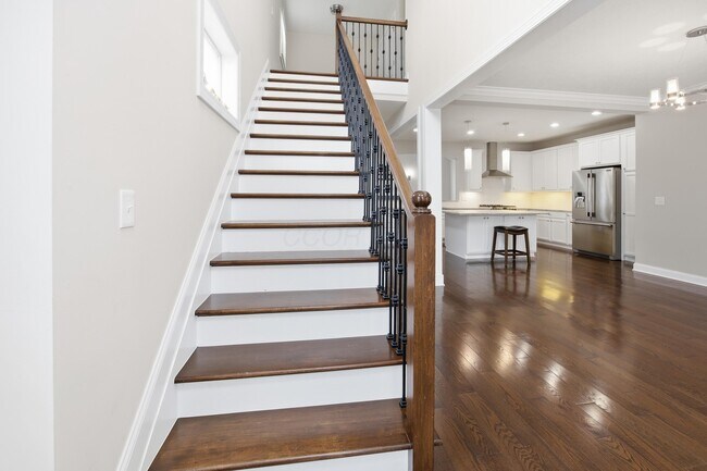 Building Photo - 8057 Pleasant Dr