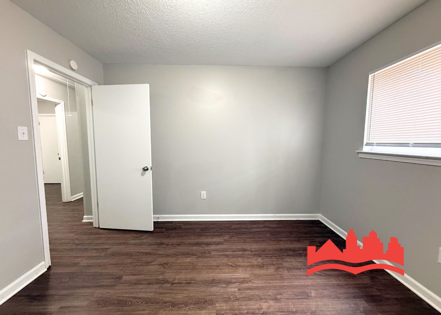 Building Photo - 4393 Cottonwood Rd