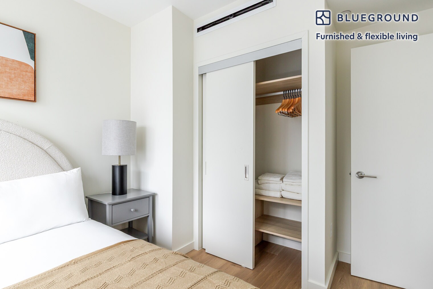 Building Photo - 27-01 Jackson Ave