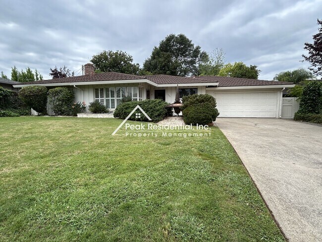 Building Photo - Charming 3 bedroom 2 bathroom House!