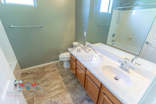 Building Photo - 9136 W Meadow Dr