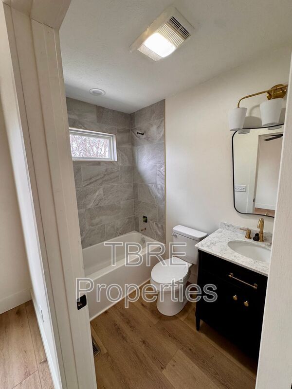 Building Photo - 9607 County Rd 107