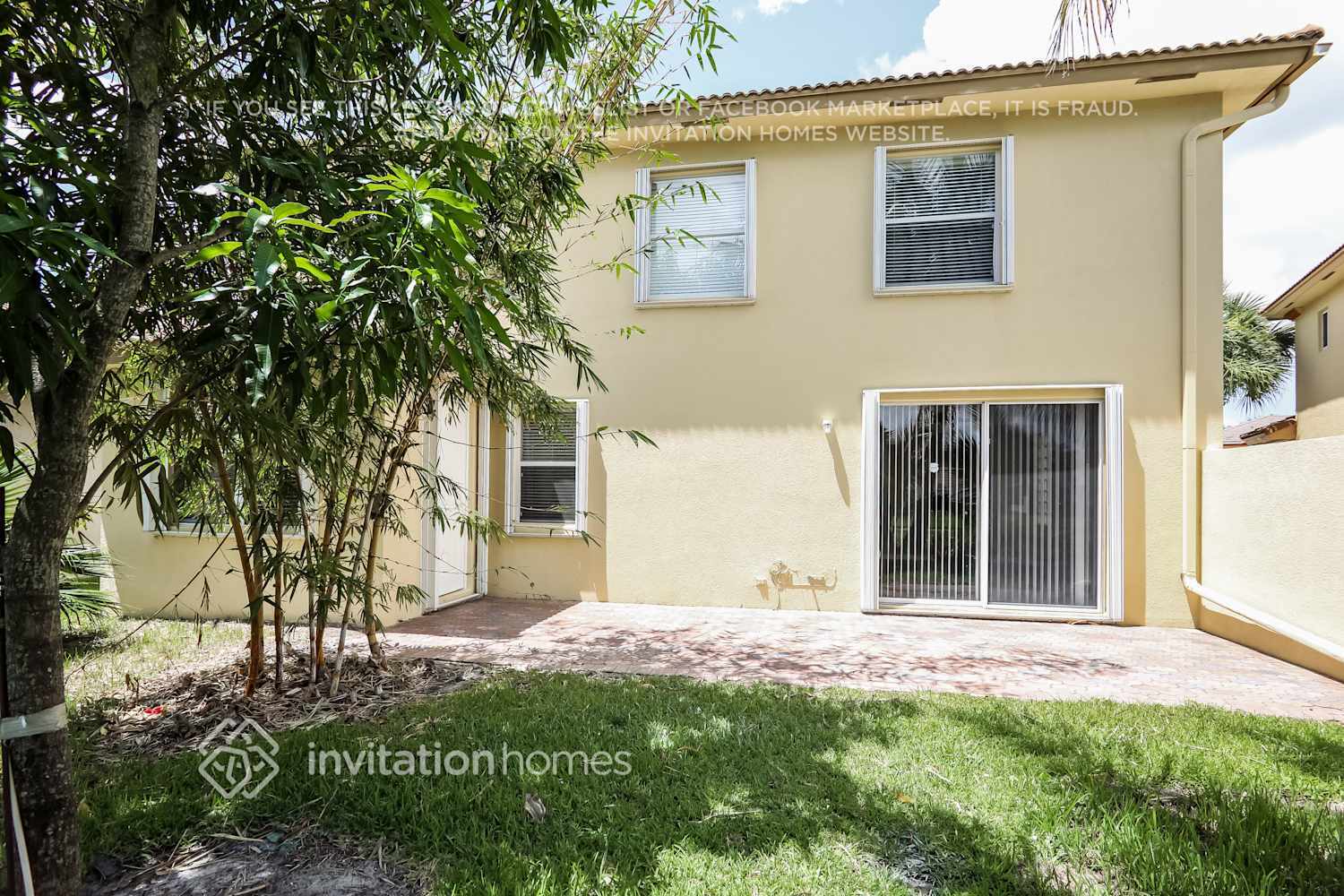 Building Photo - 9066 Silver Glen Way
