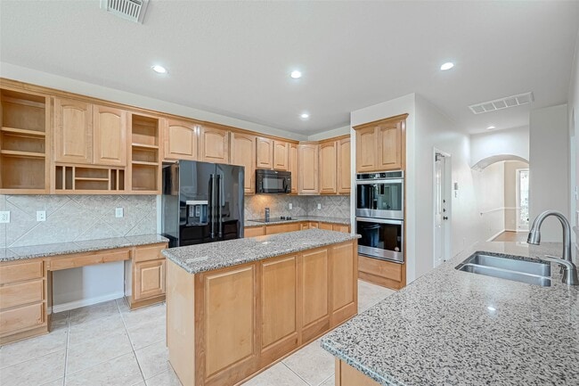 Building Photo - 4603 Camden Brook Ln